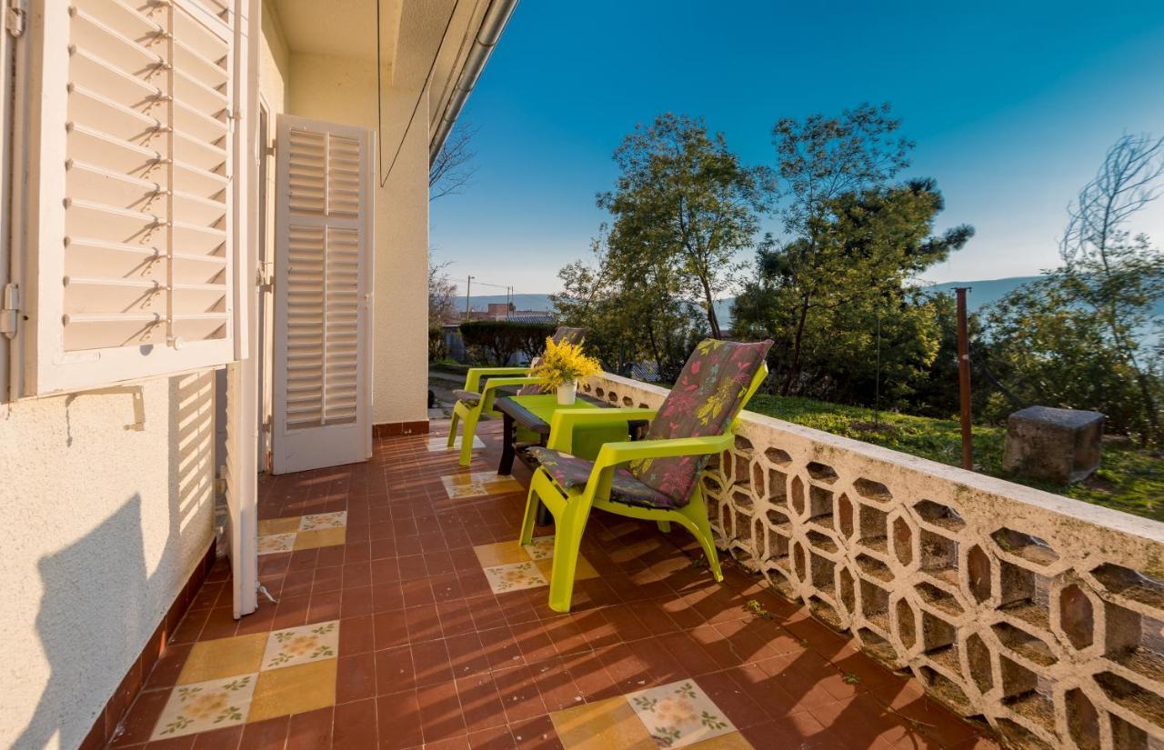 Holiday Home Nives Тиват Екстериор снимка